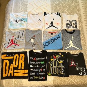 12 Michael Jordan Short Sleeve T-Shirts